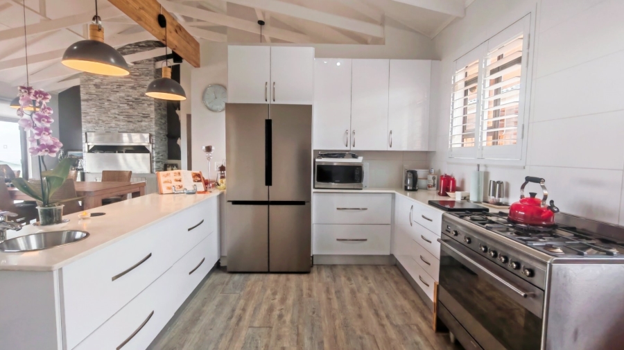 3 Bedroom Property for Sale in Nature On Sea Western Cape